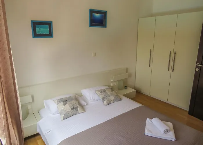 Eddie Διαμέρισμα