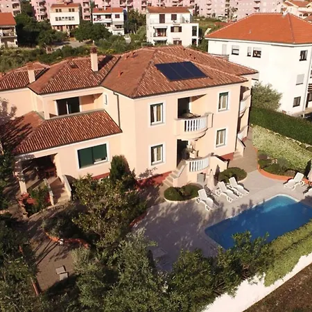 Eddie - Great Location & Comfor Zadar