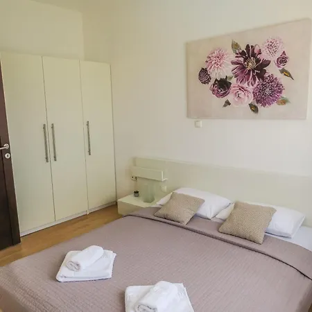 Eddie - Great Location & Comfor Apartment Zadar
