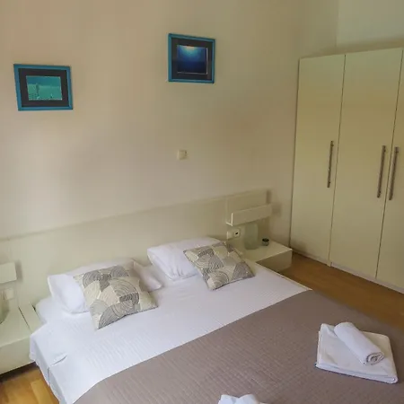 Eddie - Great Location & Comfor Apartment