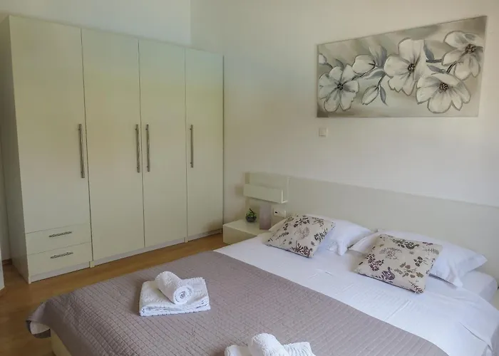 Apartament Eddie