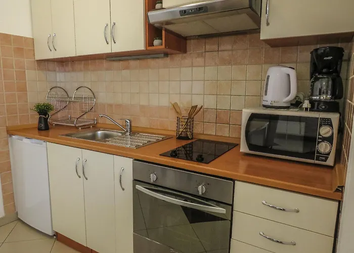 Apartament Eddie *