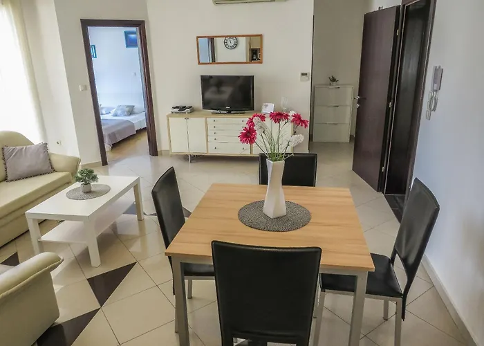 Eddie Apartament