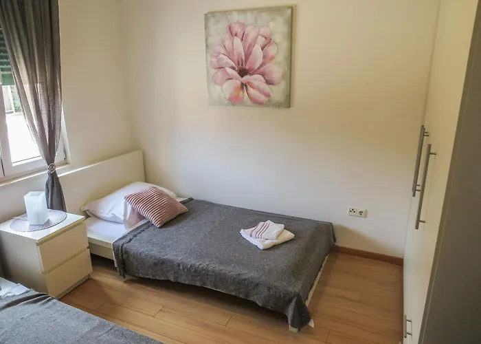 Eddie Apartament *